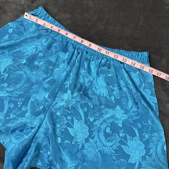 Vintage Victorias Secret Satin Sleep Shorts Womens Medium 90s Y2K Lounge - Picture 4 of 6